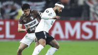 Libertadores: Corinthians perde para Platense em possível adeus de Memphis