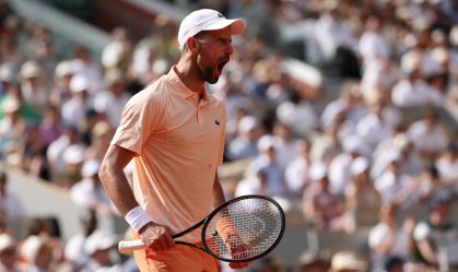 Djokovic em partida contra o João Fonseca