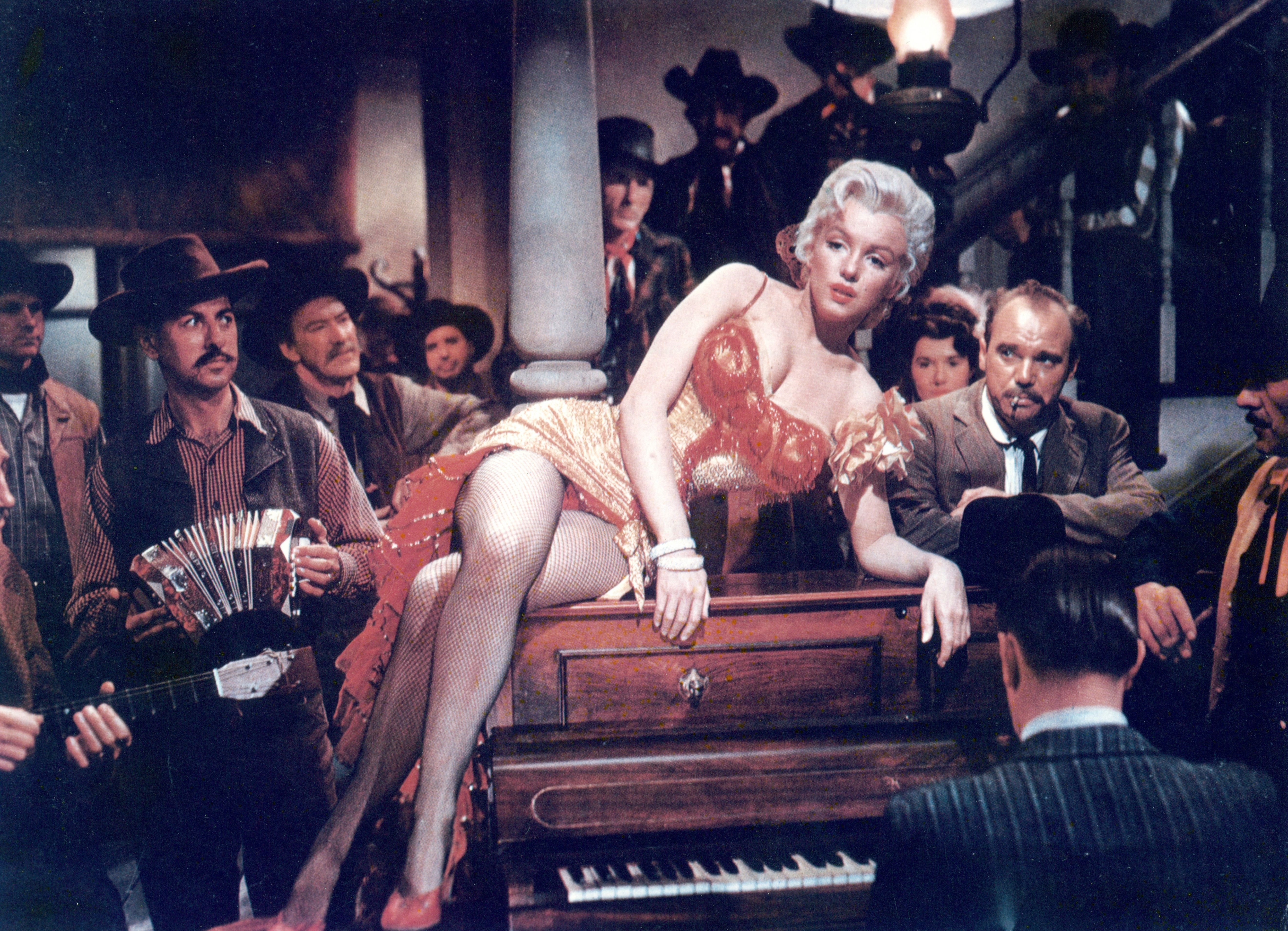 Marilyn Monroe Reclining