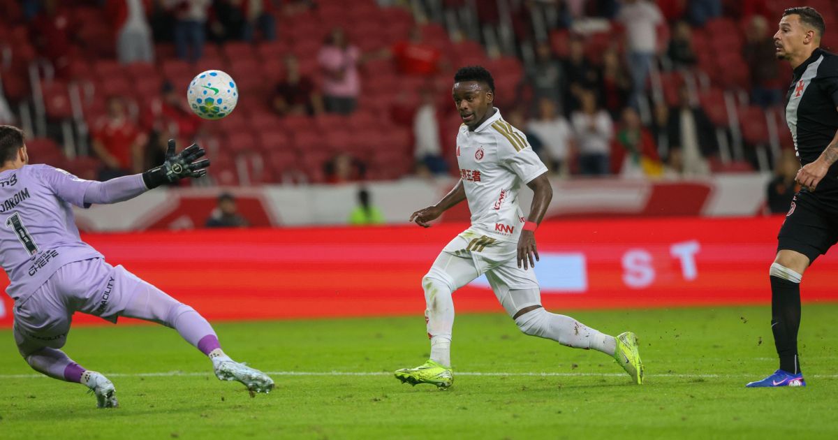 Internacional goleia Vasco no Beira-Rio com brilho de Carbonero e Bernabei