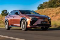 Lexus promove estreia do RZ 500e, seu primeiro SUV 100% elétrico no Brasil