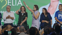 Michelle chama Moraes de "irmão em Cristo" durante evento em Brasília