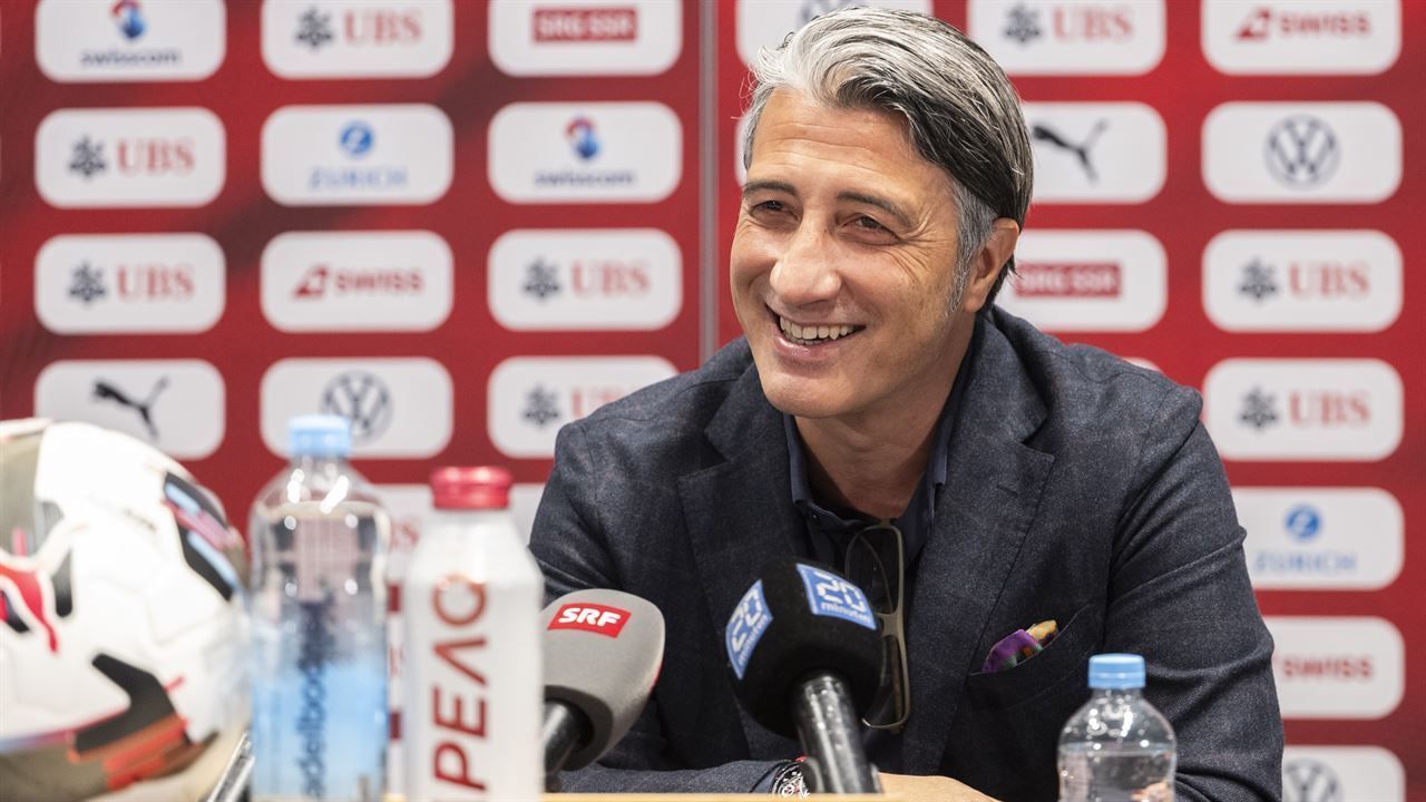 Murat Yakin, técnico da Suiça