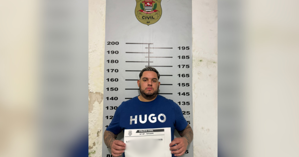 Motorista embriagado em Porsche é preso após bater em 4 carros em SP