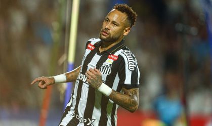 Neymar durante partida entre Recoleta x Santos