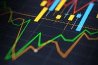 Santander reforça visão do mercado de economia mais fraca em 2027