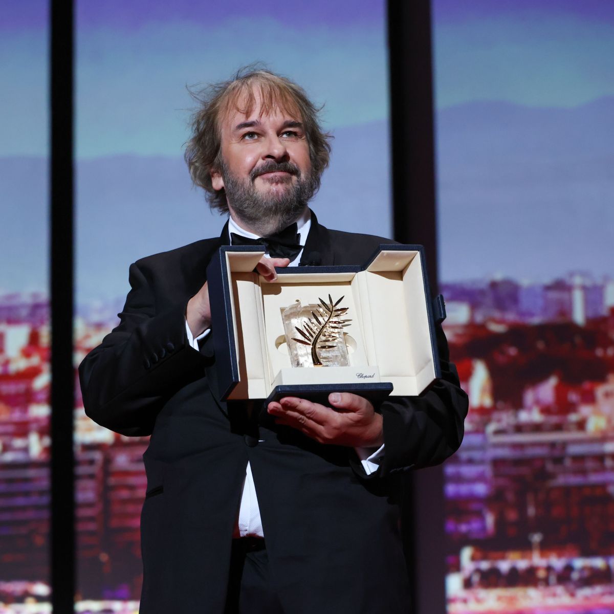Discurso de Jane Fonda e homenagem a Peter Jackson dão início a Cannes