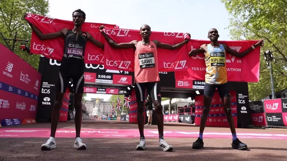 Maratona de Londres 2027 alcança número histórico de inscrições