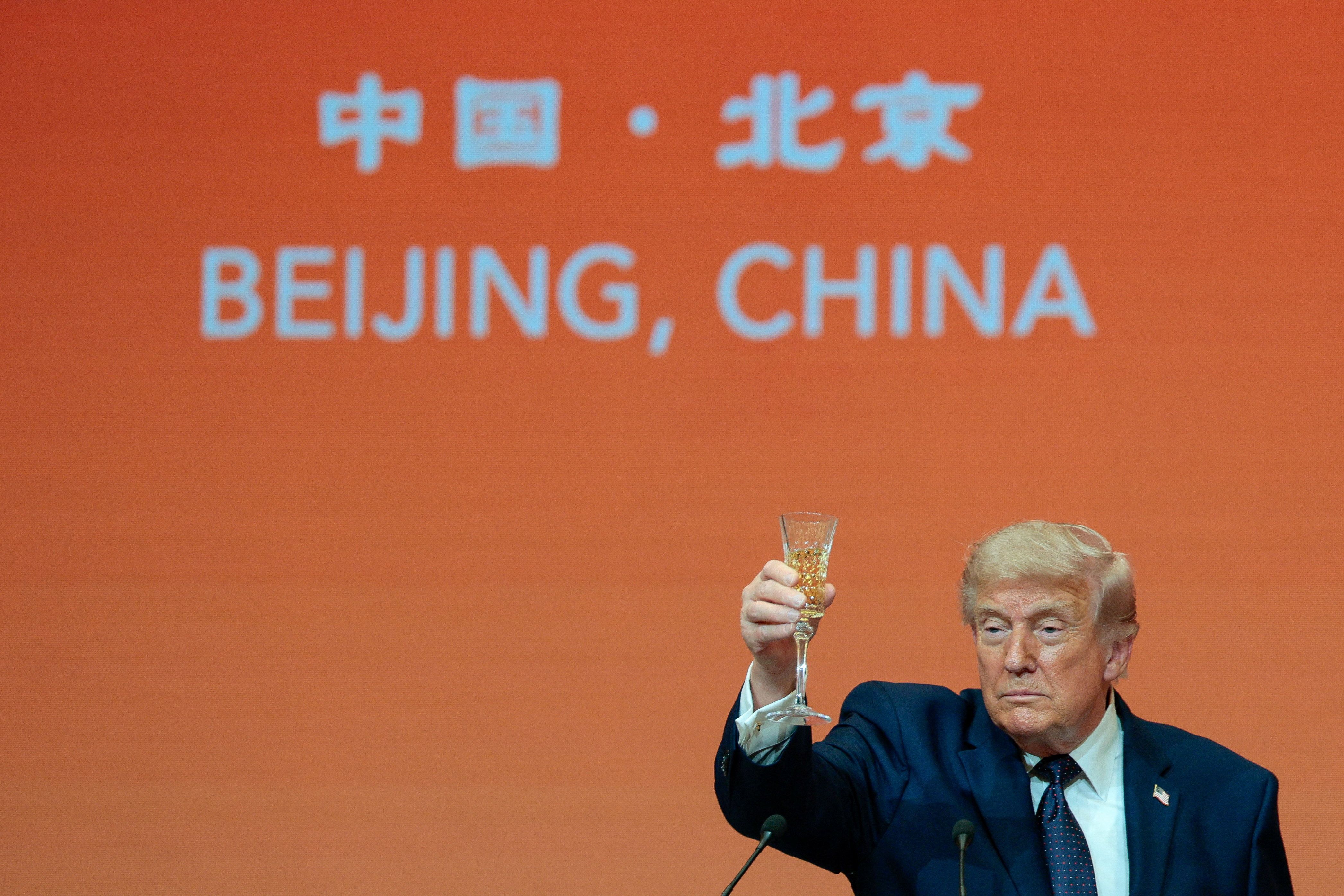 Presidente dos EUA, Donald Trump, em banquete de Estado com o presidente chinês Xi Jinping em 14 de maio de 2026