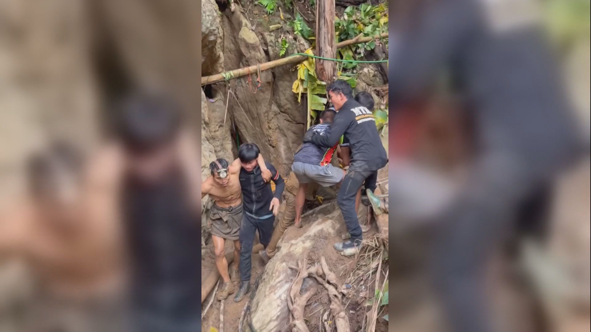 Quatro homens escapam de caverna no Laos após ficarem presos por mais de uma semana