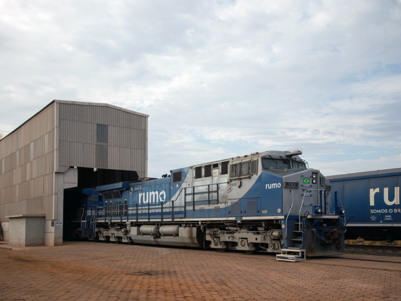 Rumo tem lucro líquido de R$ 266 milhões no 1º trimestre, alta de 41,1%