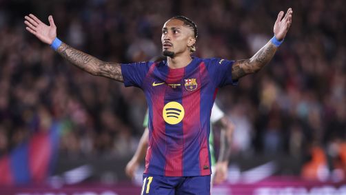 Raphinha durante partida do Barcelona
