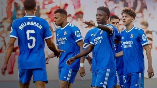 Vinicius decide, e Real vence Sevilla com Mbappé titular