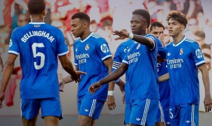 Vinicius decide, e Real vence Sevilla com Mbappé titular