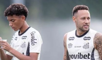 Robinho Jr e Neymar durante treino do Santos