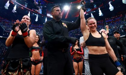 Rousey encerra retorno ao MMA com vitória histórica