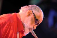 Sonny Rollins, "colosso" do saxofone e gigante do jazz, morre aos 95 anos