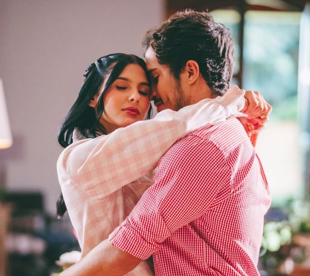 Ana Castela publica foto em clima de romance • Instagram/Ana Castela