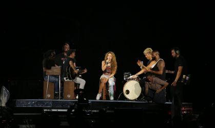 Shakira -3 (2)