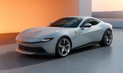 Três quartos diantero da Ferrari Amalfi (2)