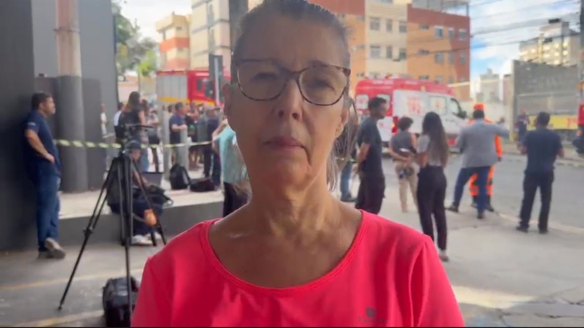 Claudete Martins, moradora do prédio atingido por avião de pequeno porte • CNN Brasil