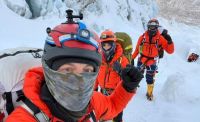Everest: brasileiros escapam de avalanche durante escalada; veja vídeos