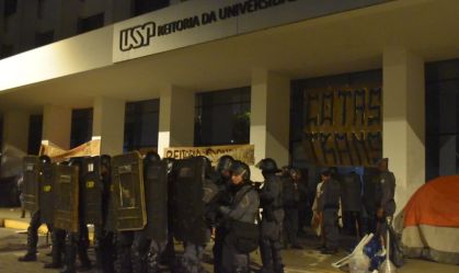 DESOCUPAÇÃO GREVE USP