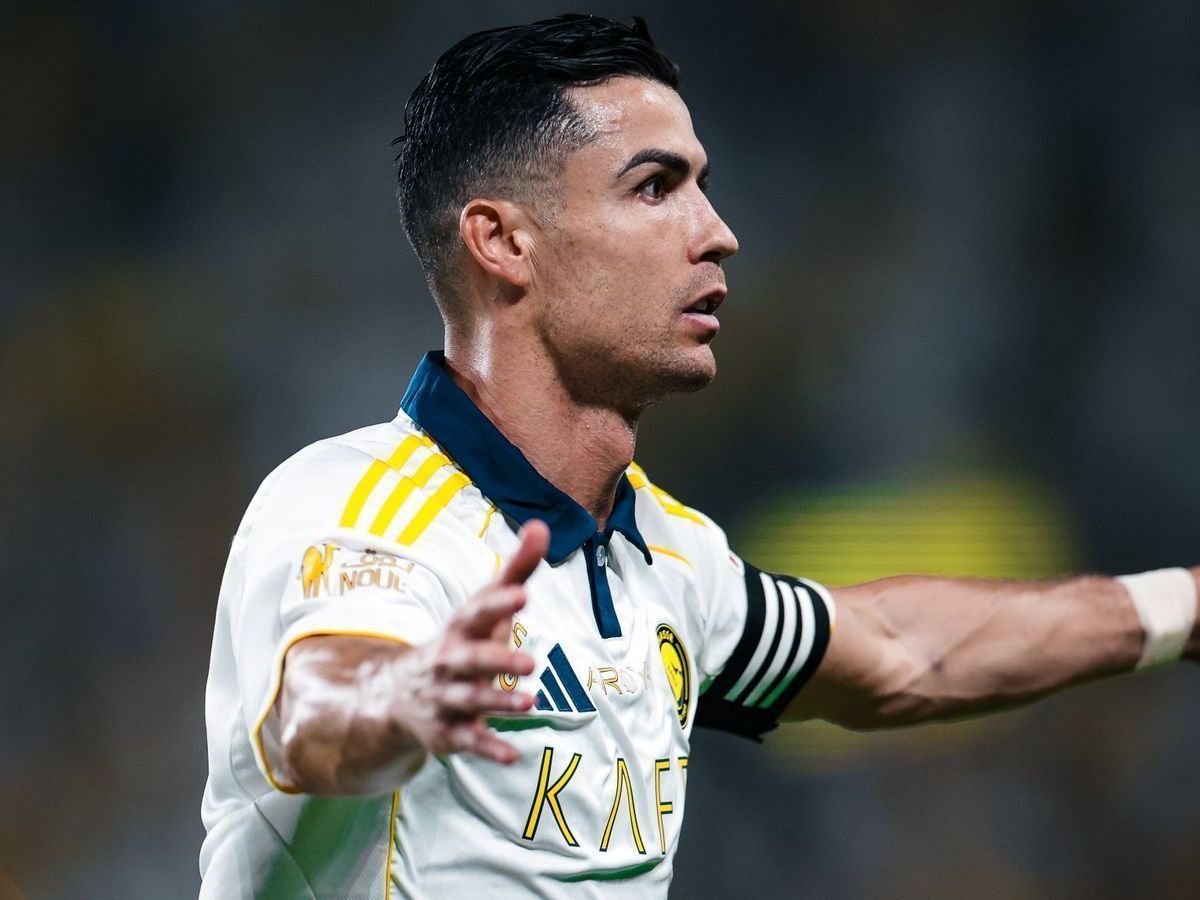 Cristiano Ronaldo celebra título com postagem emocionante: “Não foi fácil”