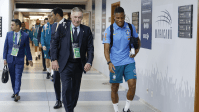 À CNN, Ancelotti aponta "carência de meio-campistas" na Seleção Brasileira