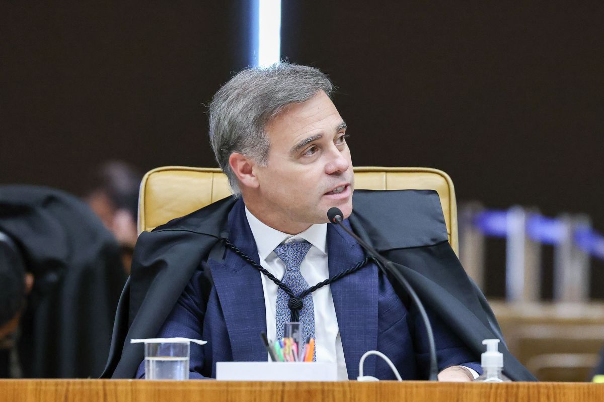 O Grande Debate: Quem tem razão no embate entre Mendonça e PF?