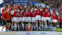 Facebook lançado e "zebras": o mundo no último título inglês do Arsenal