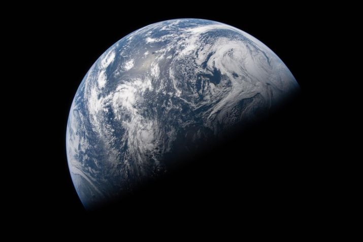 Nova imagem da Terra divulgada pela Nasa foi tirada por um dos tripulantes da Artemis II durante a missão. • Reprodução | Nasa