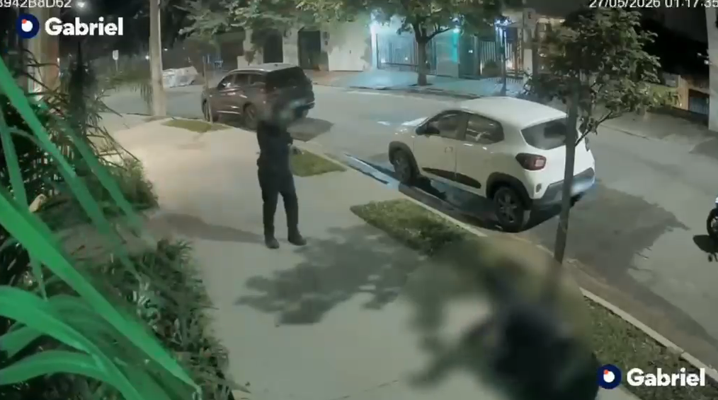 ASSALTO PINHEIROS BALEADO