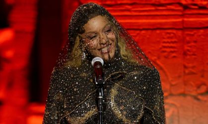 Beyoncé foi uma das anfitriãs do Met Gala 2026