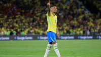 Casemiro marca, VAR confirma e Brasil volta à frente contra Panamá; veja
