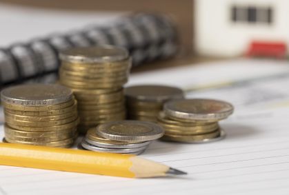 Guia auxilia a negociar dívidas com bancos e reorganizar as finanças