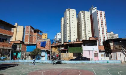 Emaranhado regulatório encarece imóvel em 30% e trava habitação no Brasil