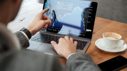 Dividend yield pdoe ser utilizado na análise de ações e fundos imobiliários