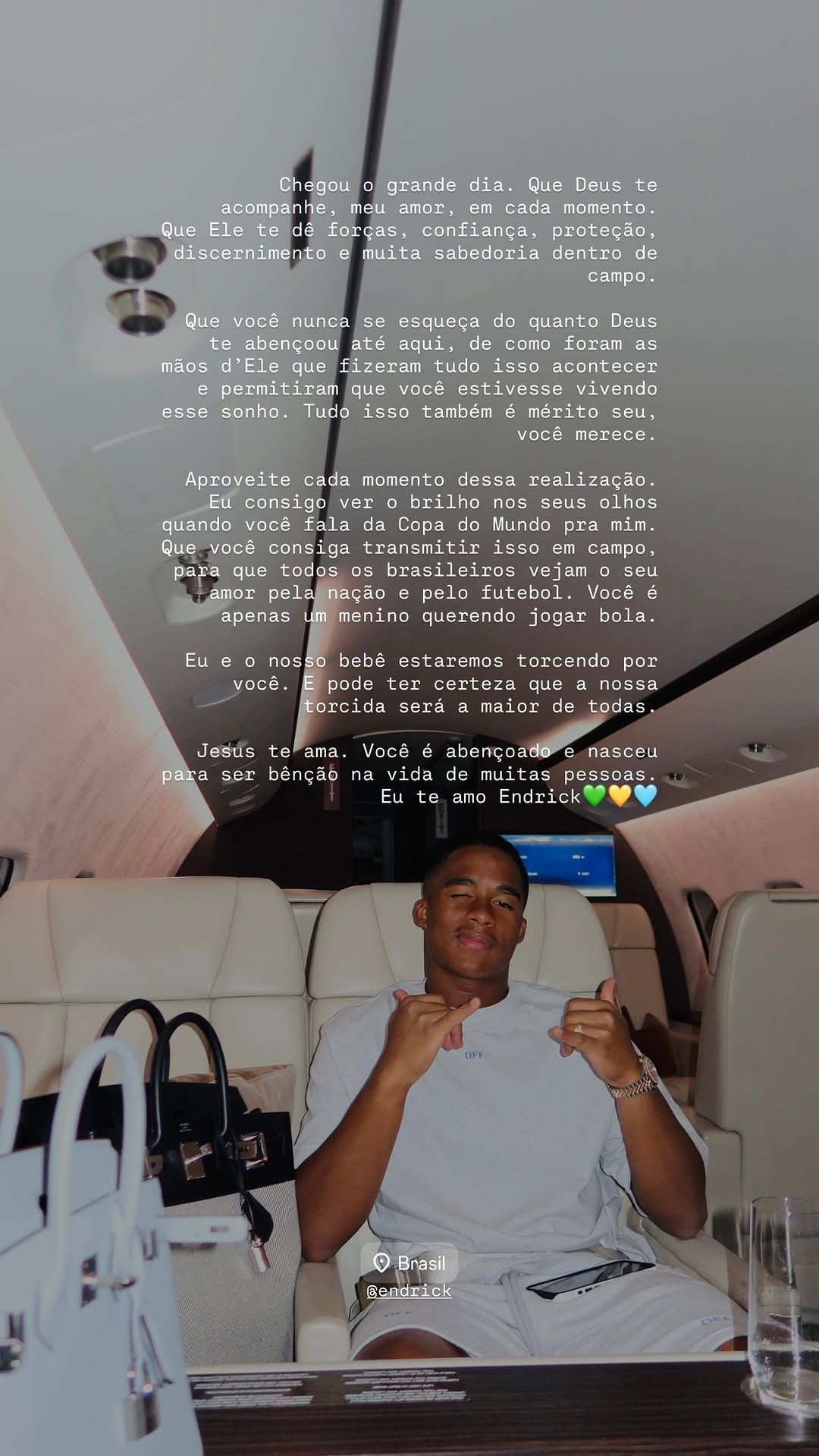Gabriely Miranda se declara para Endrick em postagem antes da Copa do Mundo • Instagram/Gabriely Miranda