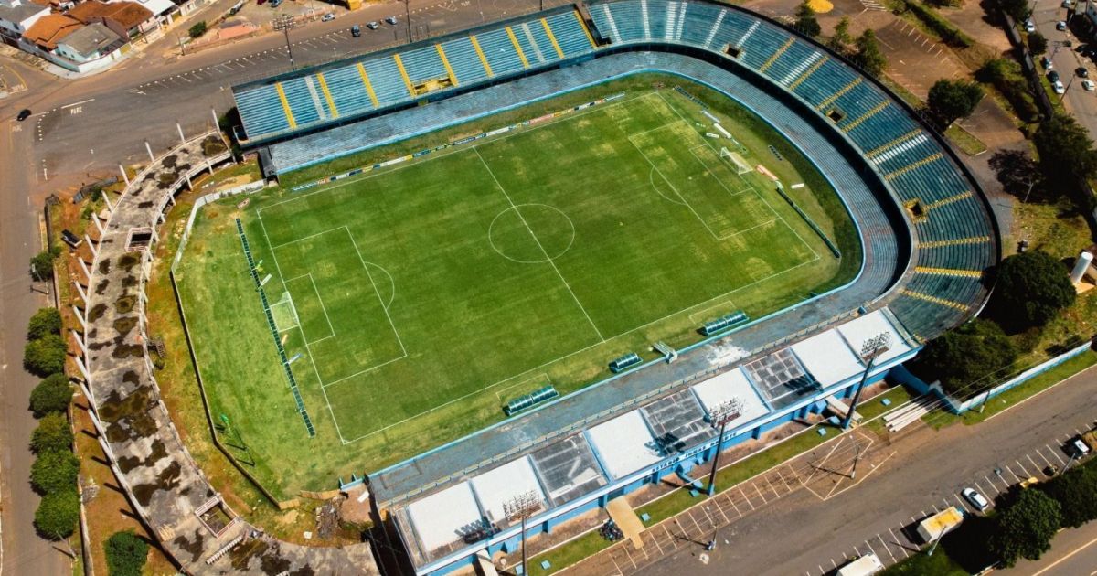 Anápolis x Rio Branco-ES: horário e onde a assistir à Copa Centro-Oeste