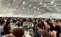 Feira do Livro da Unesp começa em 13 de maio com descontos a partir de 50%