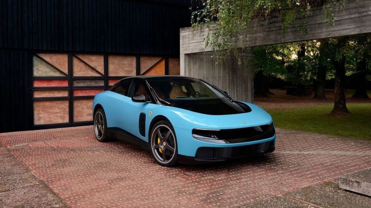 Estudantes criam carro elétrico que gera mais energia do que consome