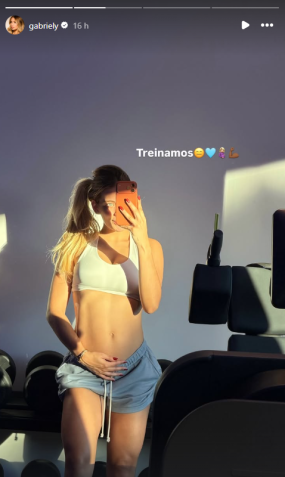 Gabriely Miranda publicou nova foto e mostrou a barriga • Instagram/Gabriely Miranda