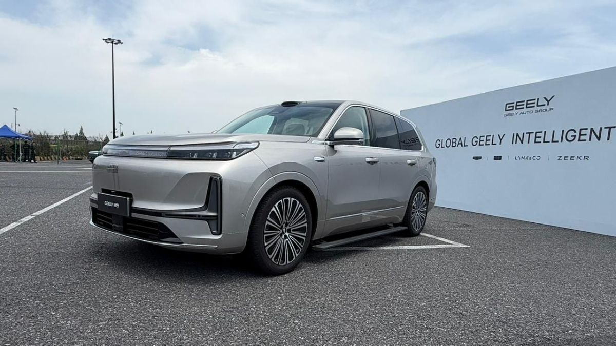 Nova Mercedes GLS Maybach ganha V8 eletrificado e mais isolamento acústico