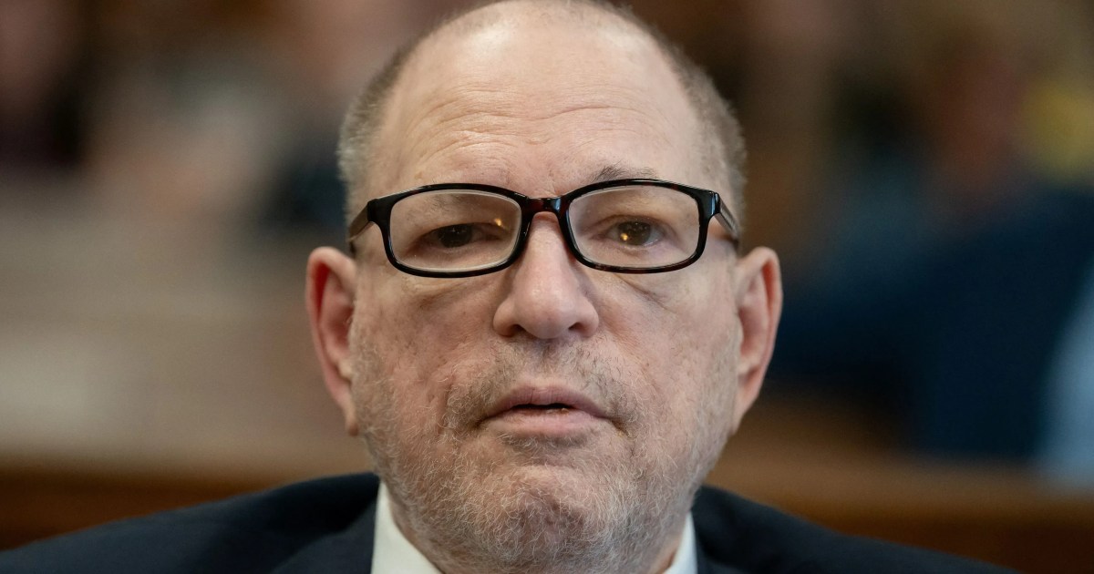 Harvey Weinstein reclama de dor no peito durante julgamento, diz site