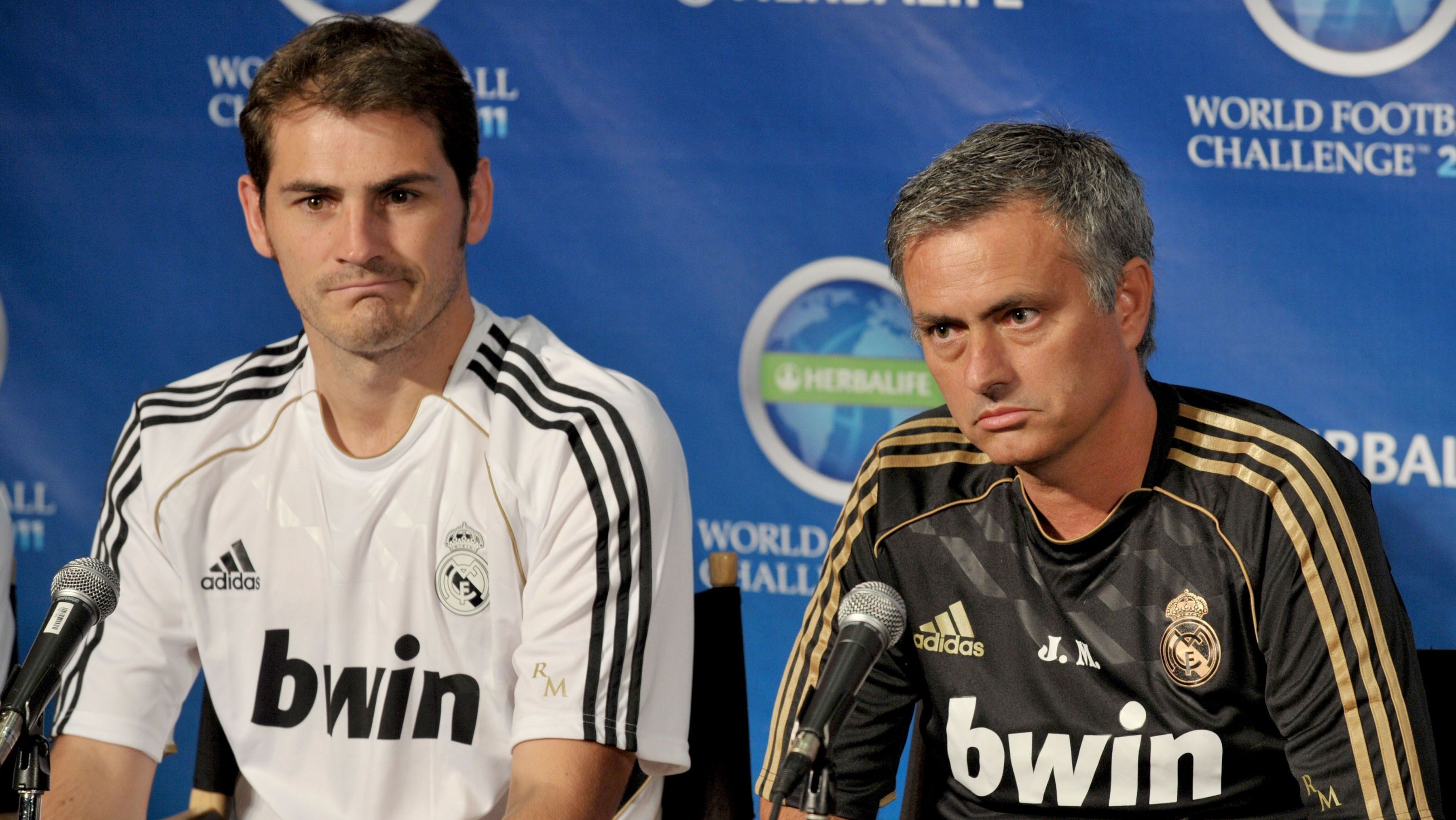 Iker Casillas e José Mourinho em entrevista coletiva do Real Madrid