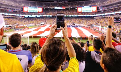 Pela primeira vez, um iPhone 17 Pro será o responsável por transmitir uma partida esportiva profissional ao vivo