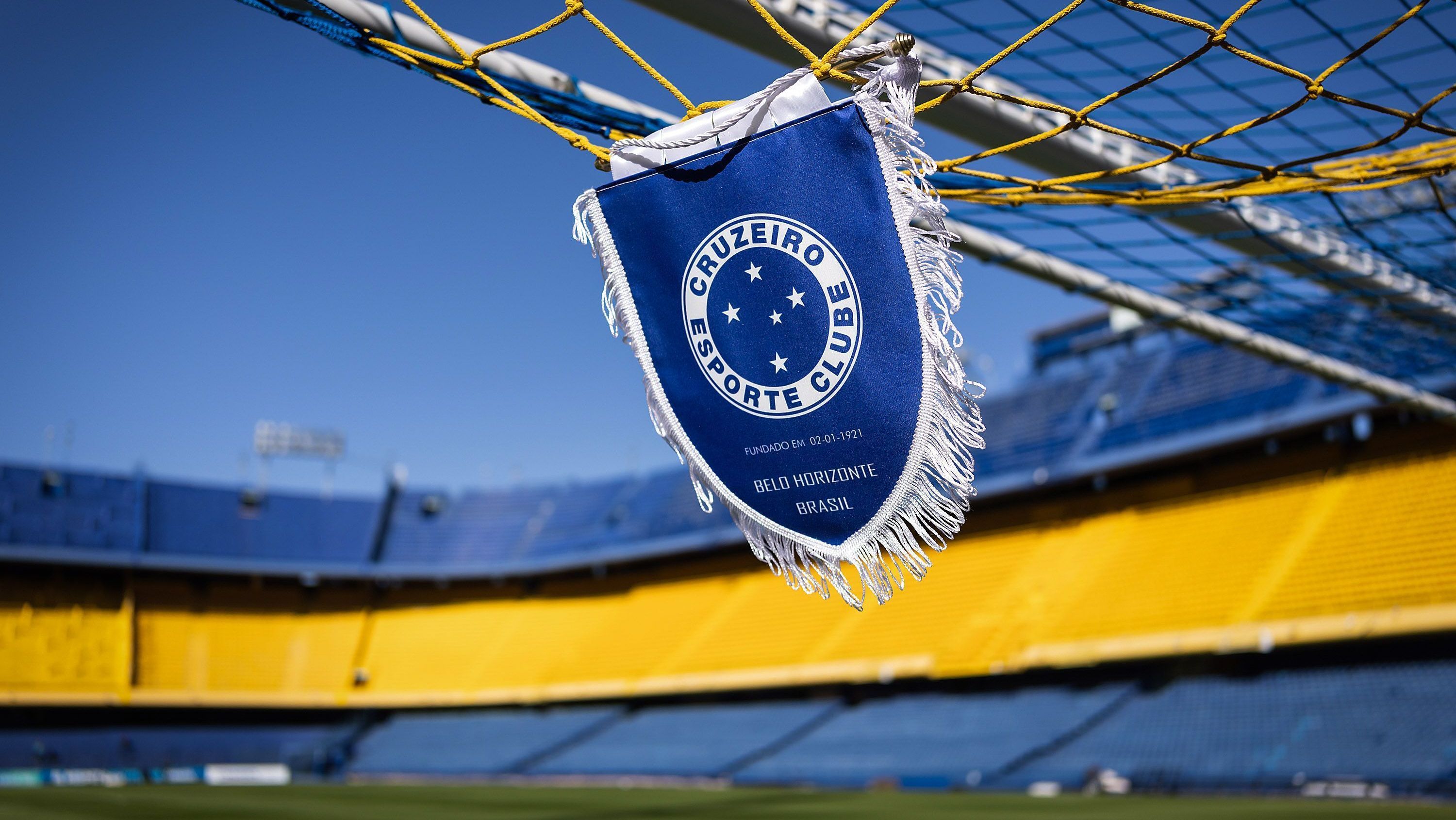 Flâmula do Cruzeiro em La Bombonera antes do jogo contra o Boca Juniors pela Libertadores