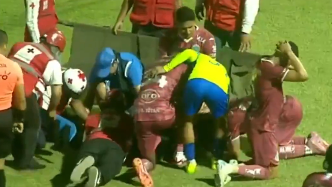 Imagens fortes: jogador brasileiro sofre fratura exposta em Honduras