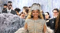 "Parece surreal", diz Beyoncé sobre retorno ao Met Gala após 10 anos